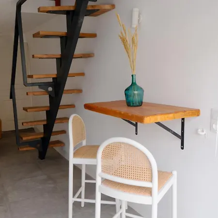 Billy's Boathouse Firopotamos